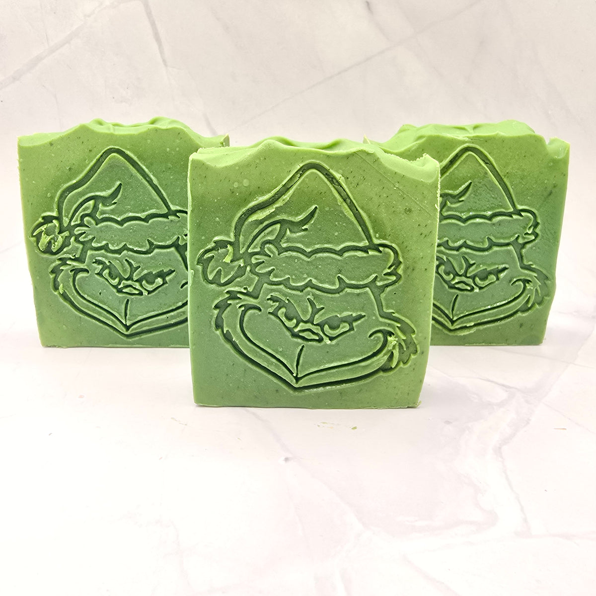 Grinch please (or mystery bundle) Ships November 15